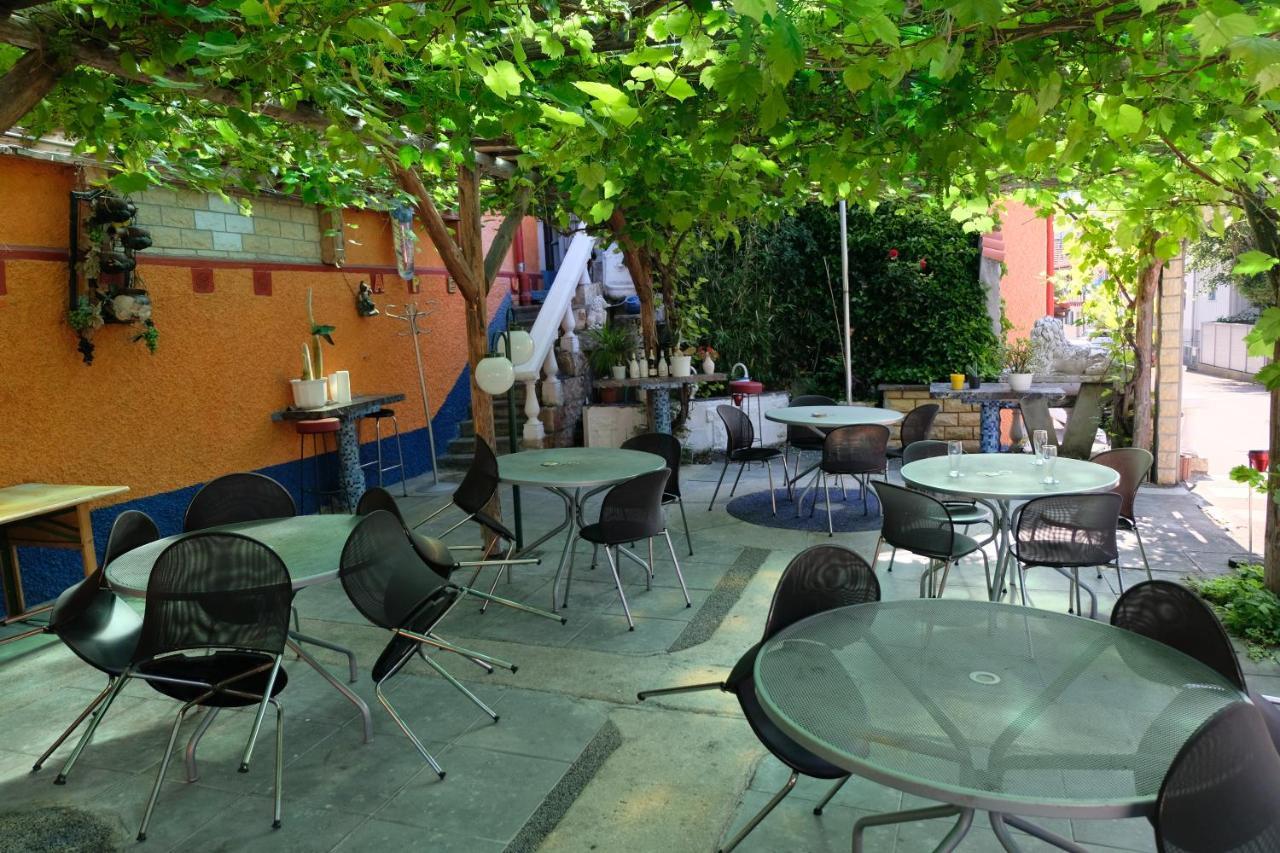 Hotel-Restaurant Don Pepe Kleinlutzel Eksteriør bilde